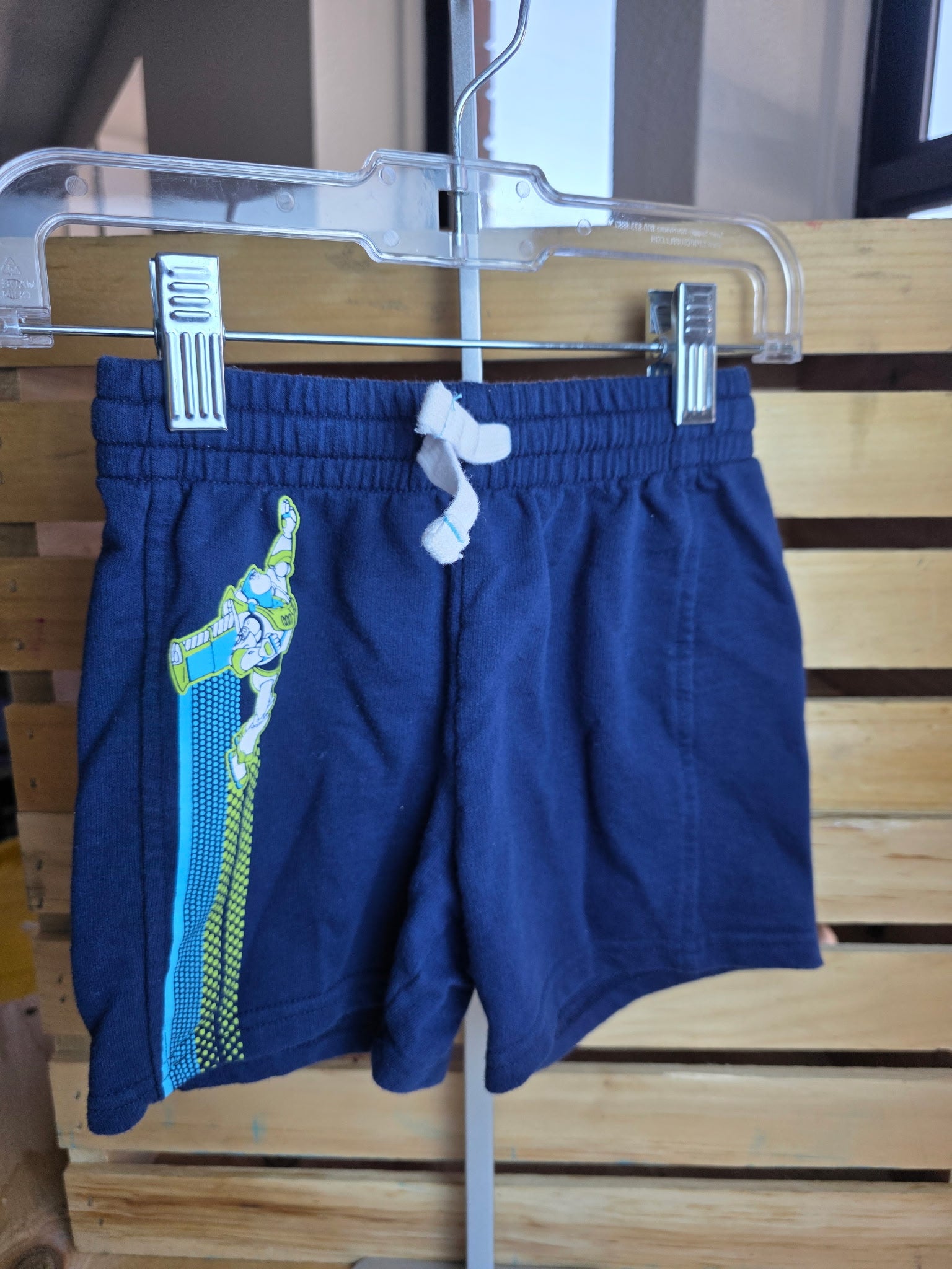 Disney Shorts 2T