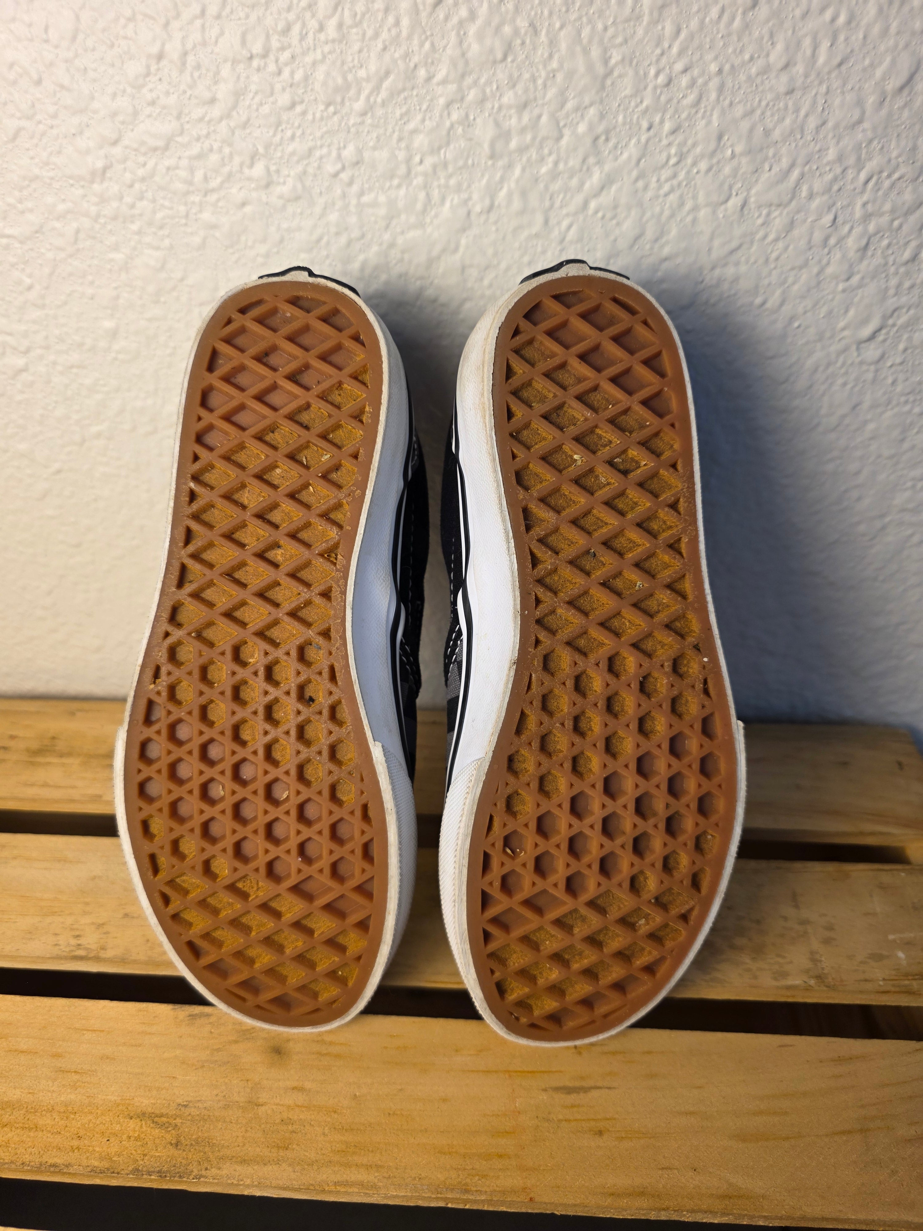Vans 2