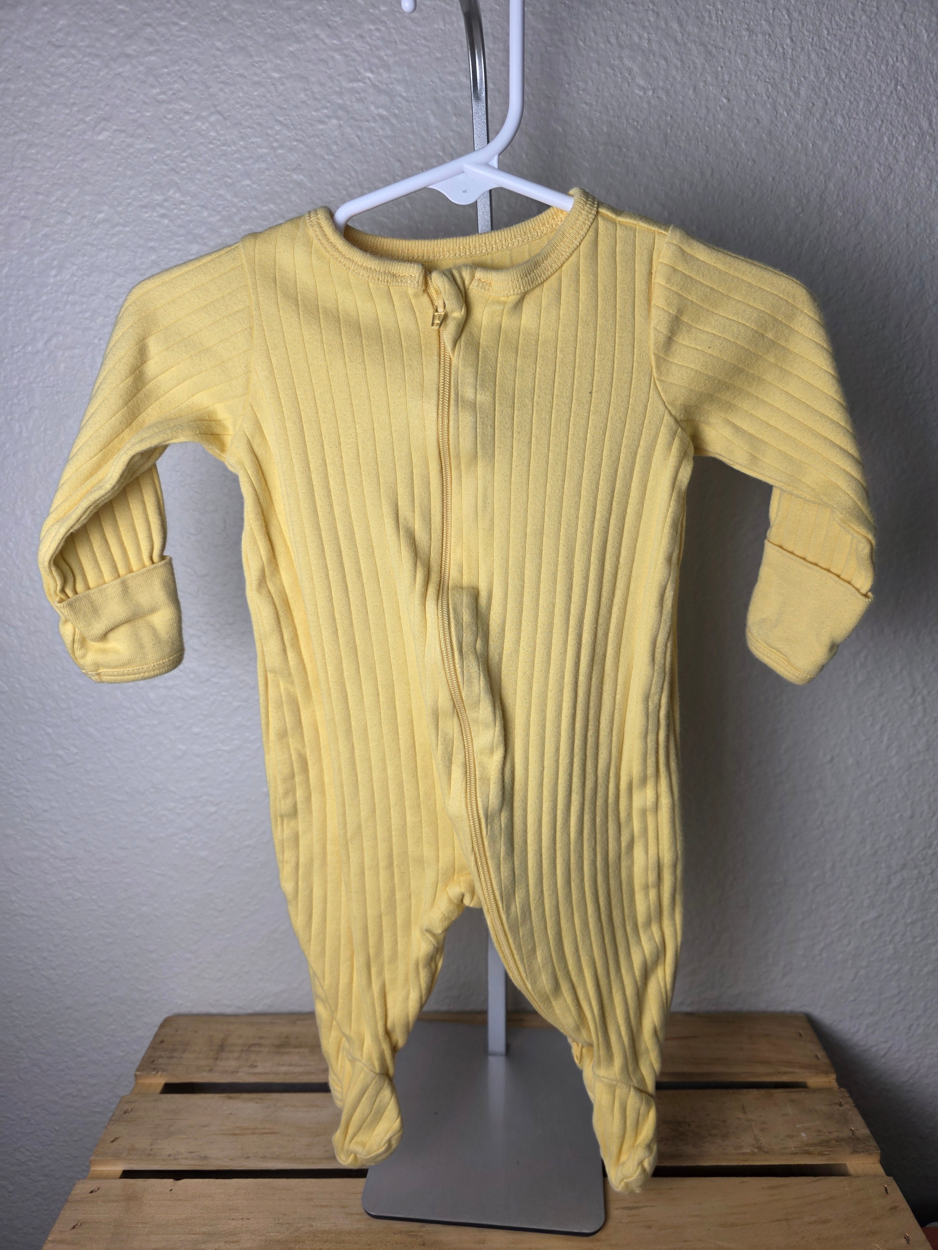 Wonder Nation Pajamas 0-3M