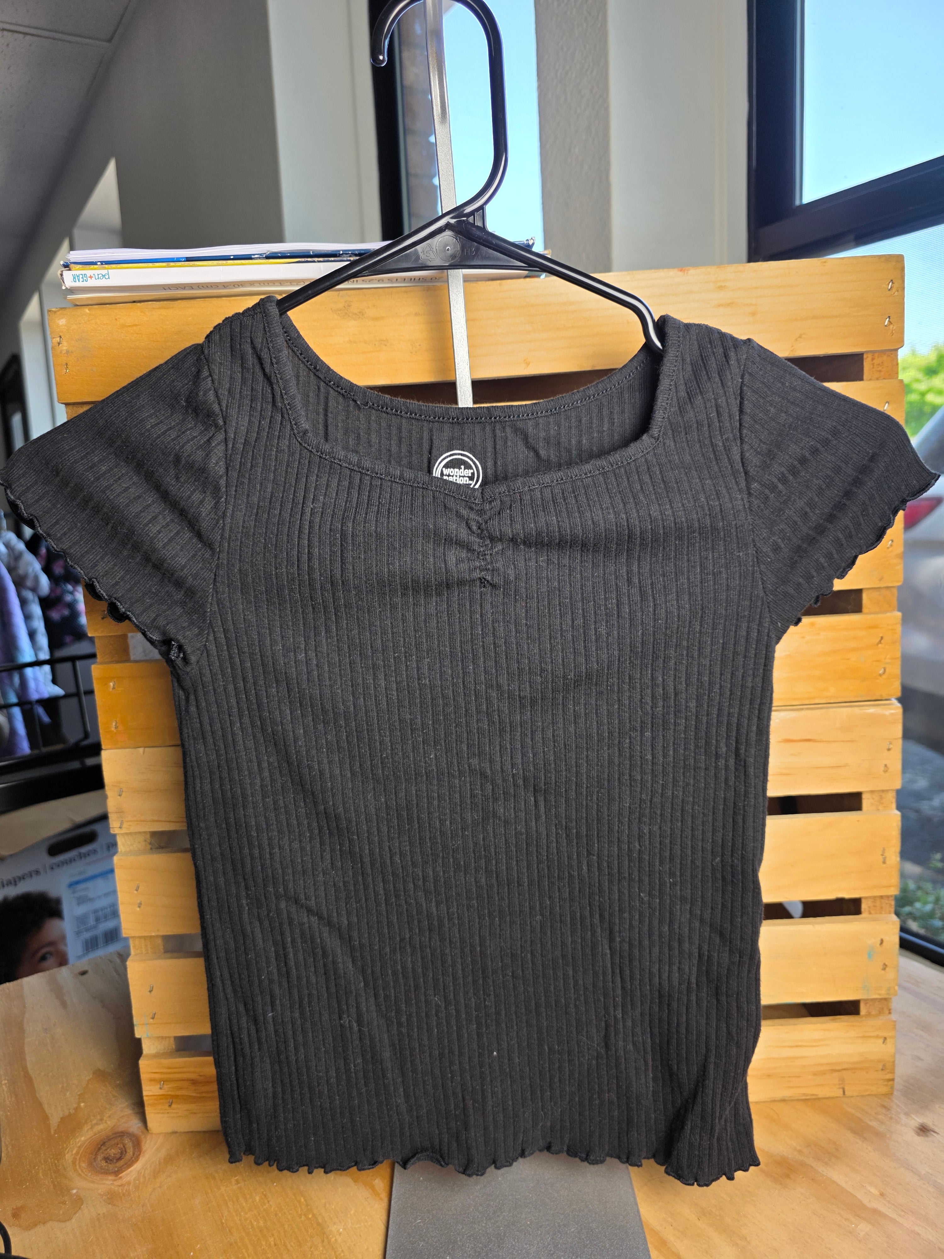 Wonder Nation Short Sleeve M(7-8)