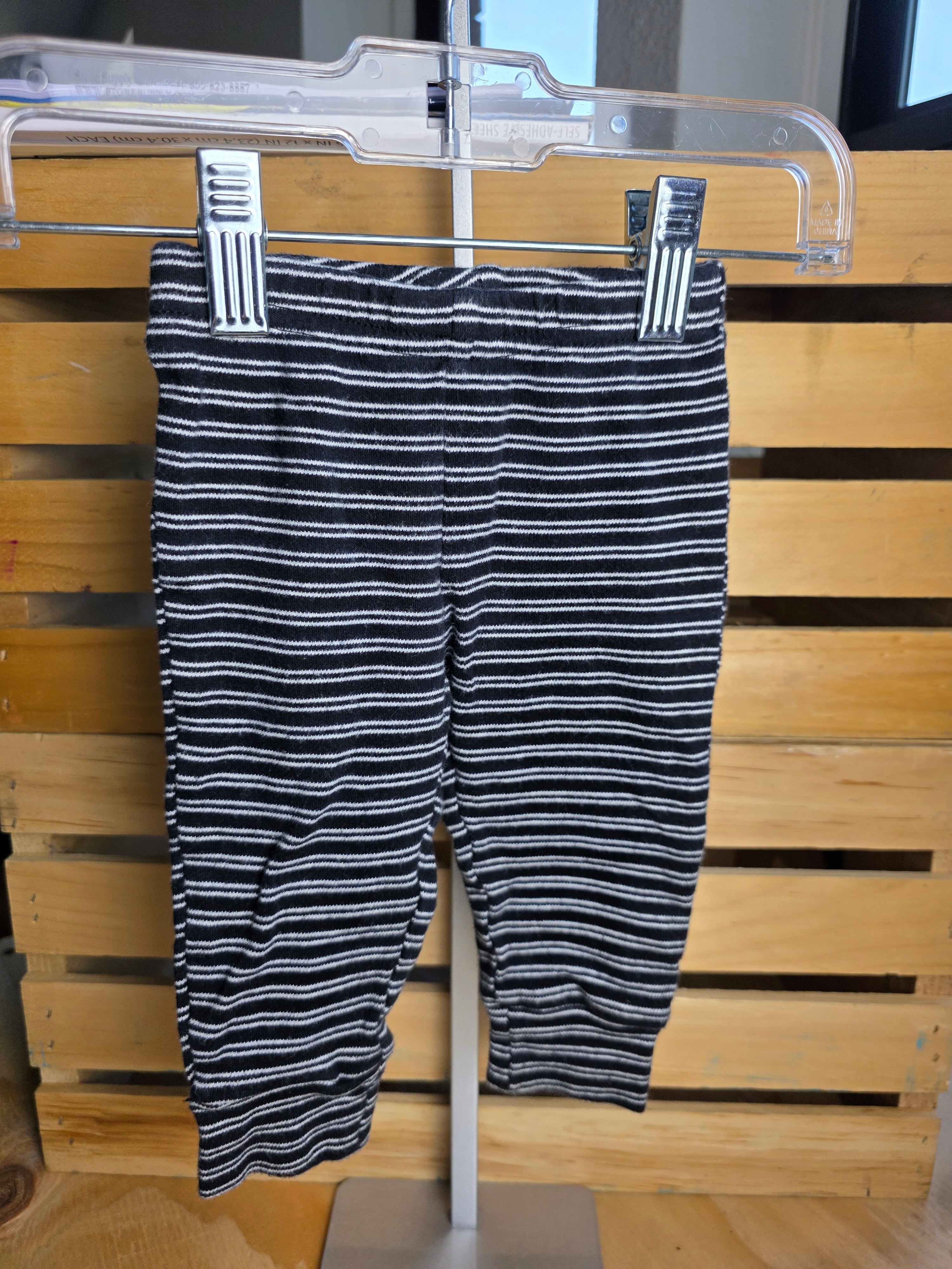 Carter’s Joggers 3-6M