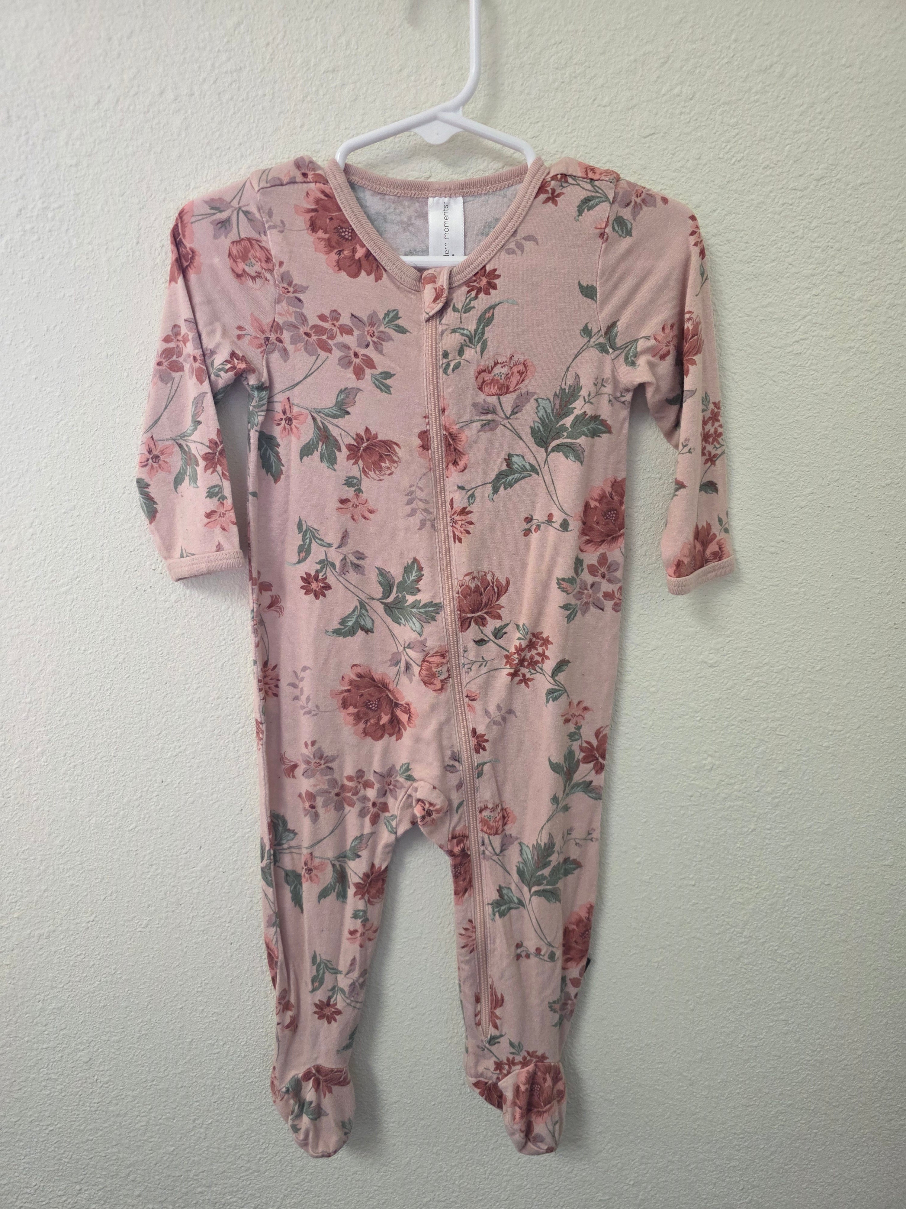 Modern Moments Pajamas 6-9M