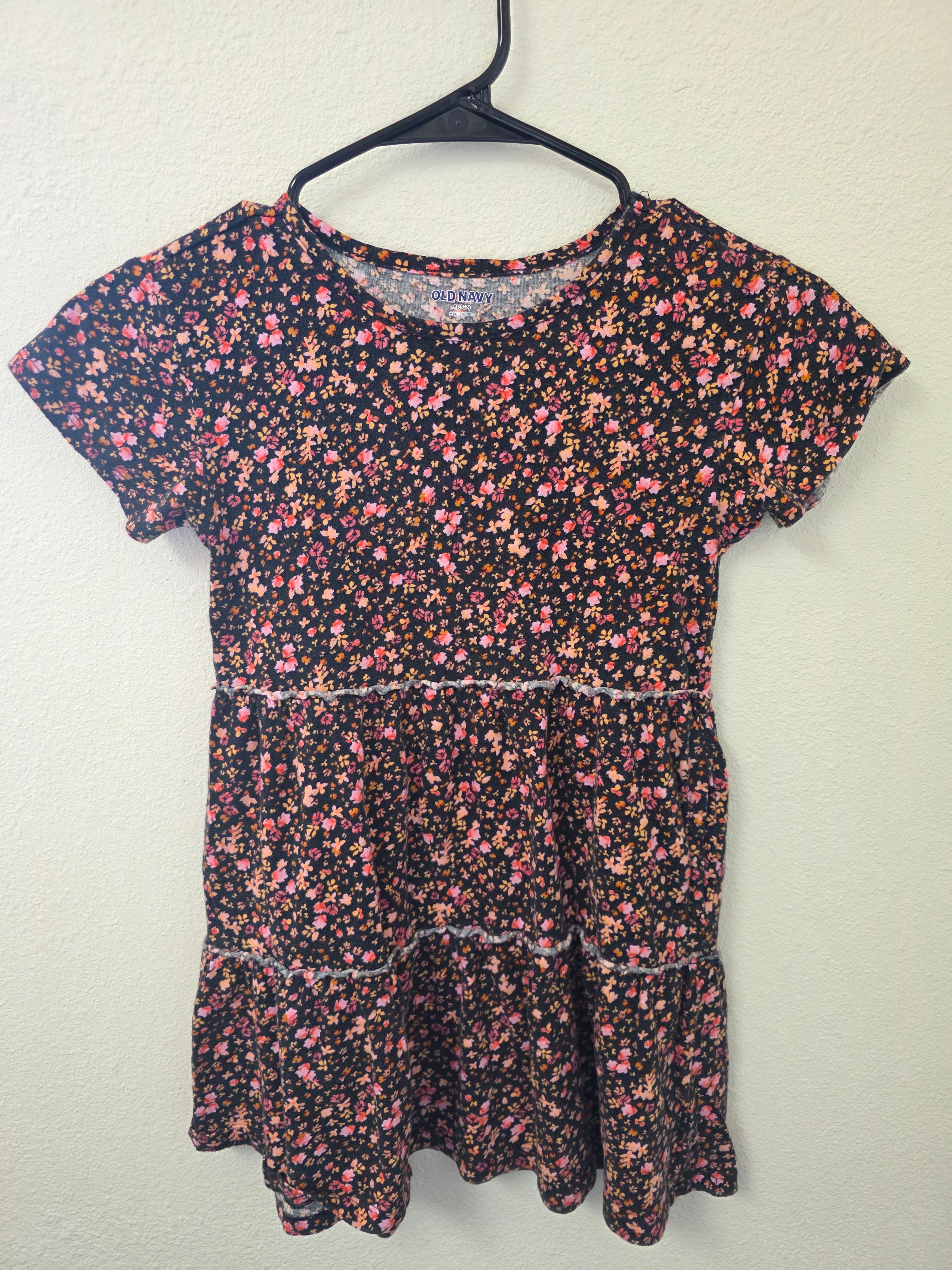 Old Navy Dress S(6-7)