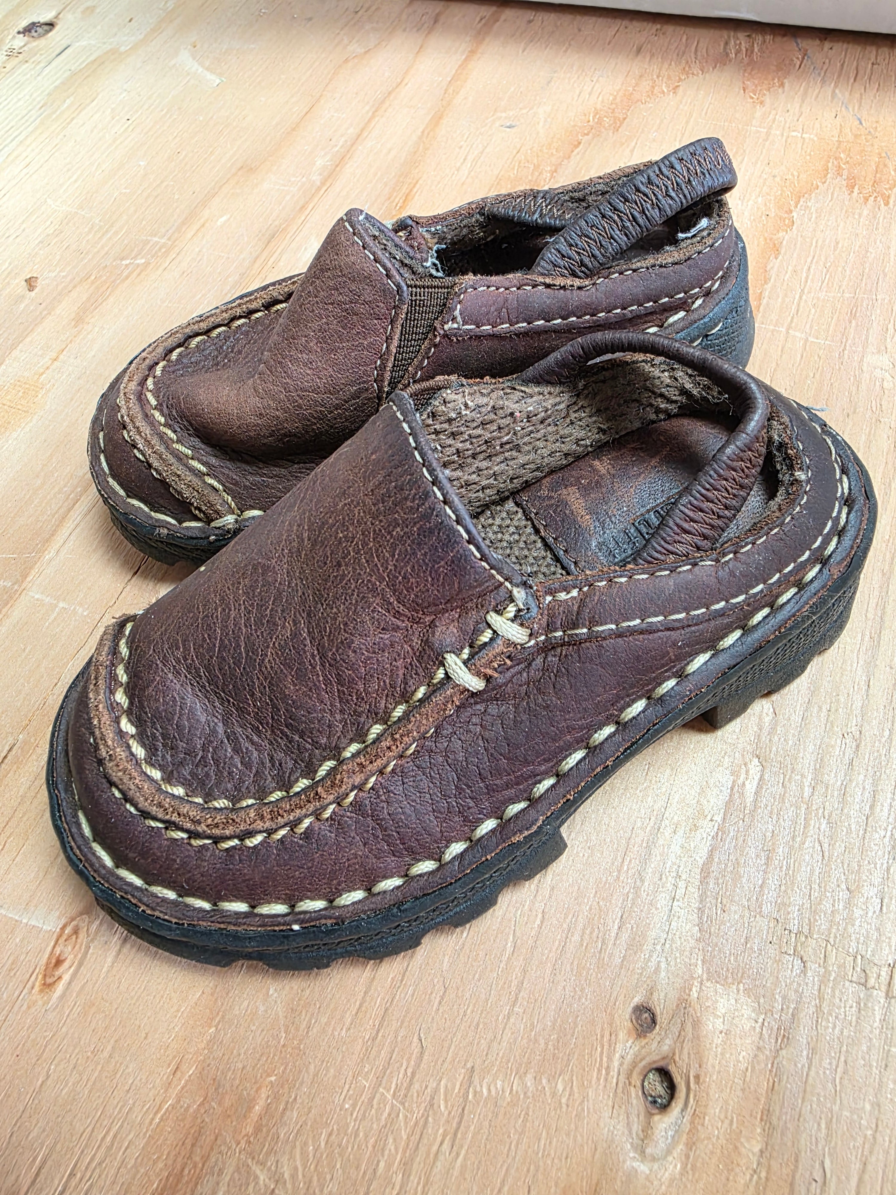 Smart fit Shoes size 5c