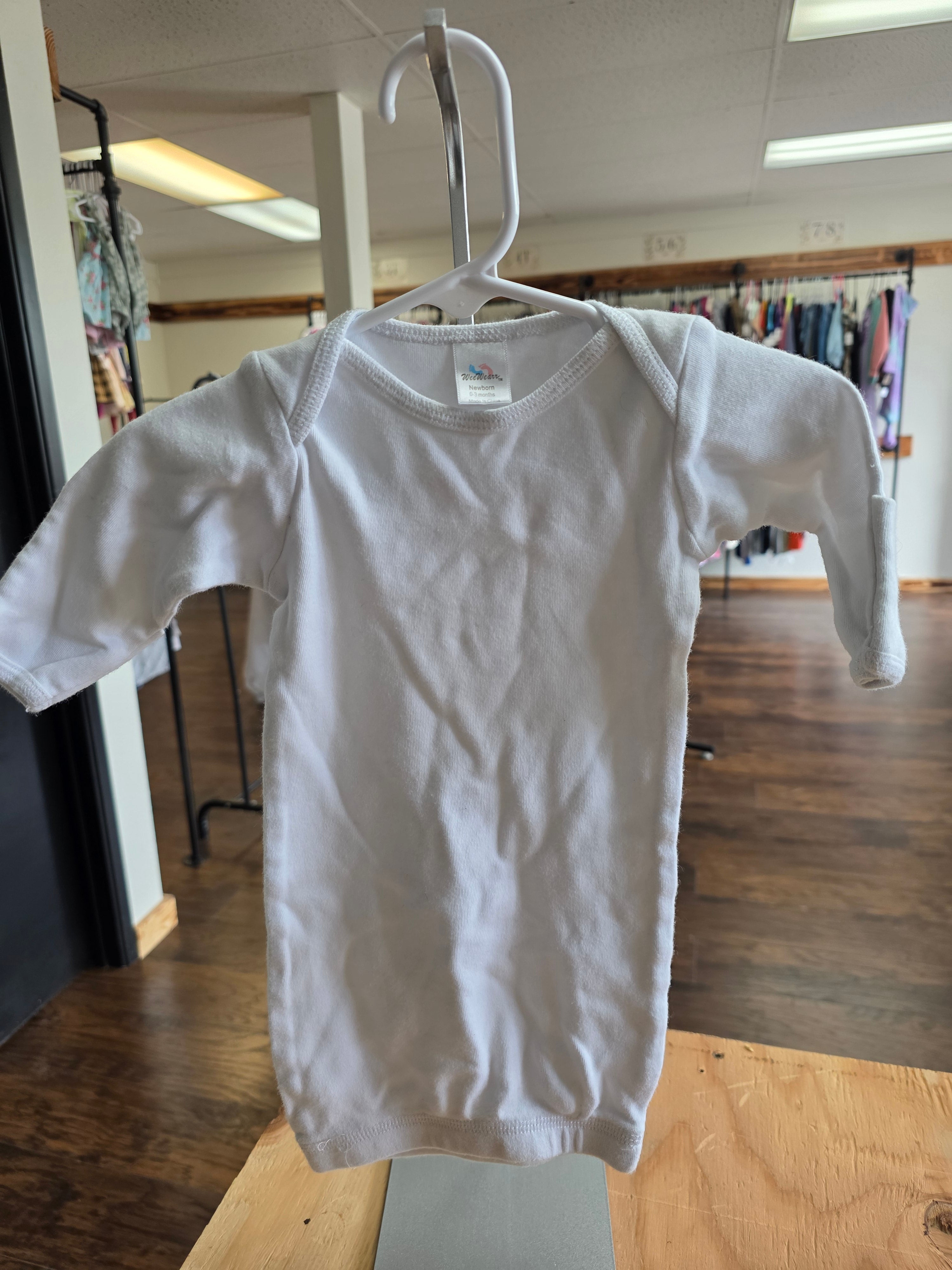 WeeWearr Gown 0-3M