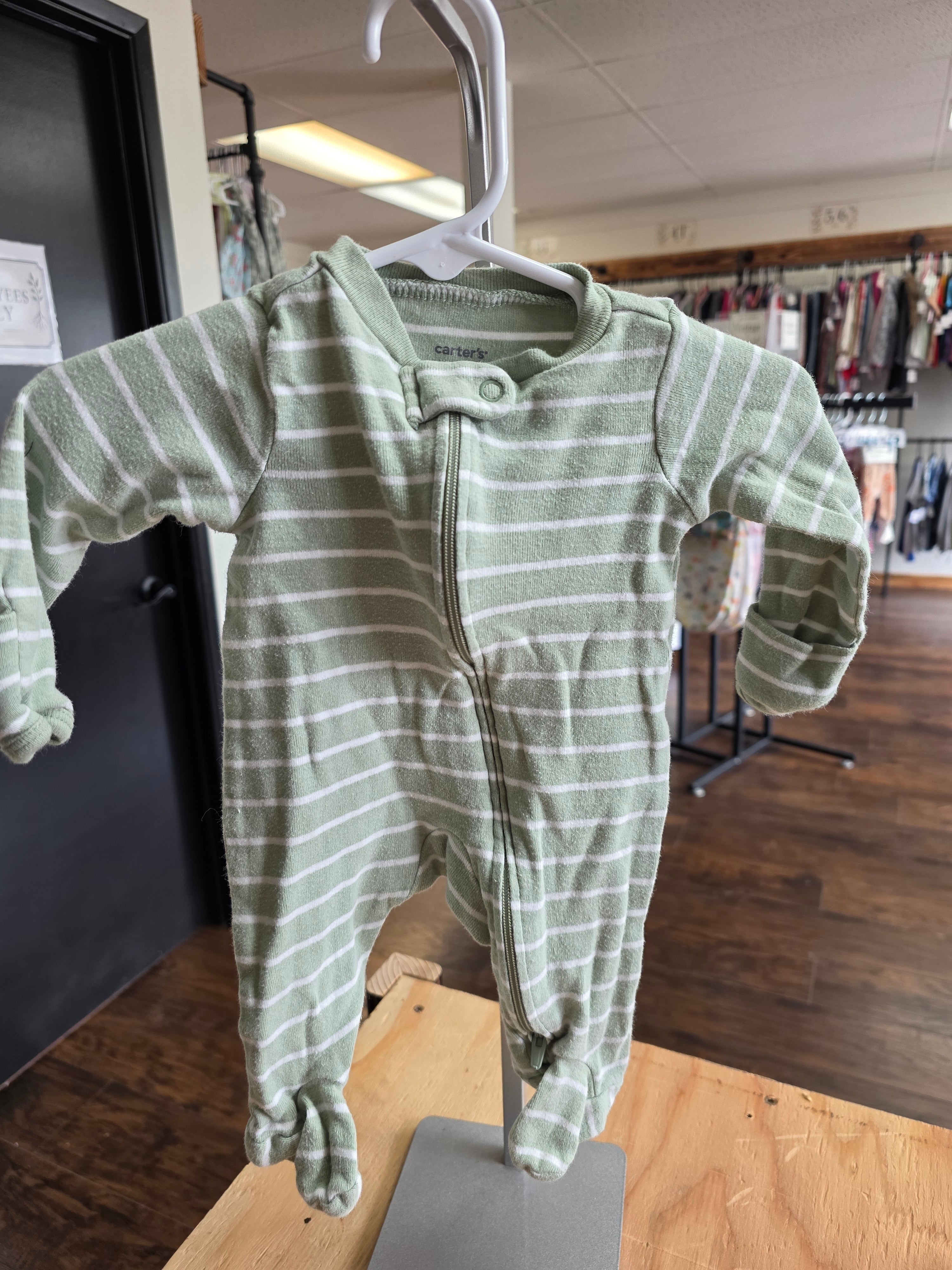 Carter’s Pajamas NB