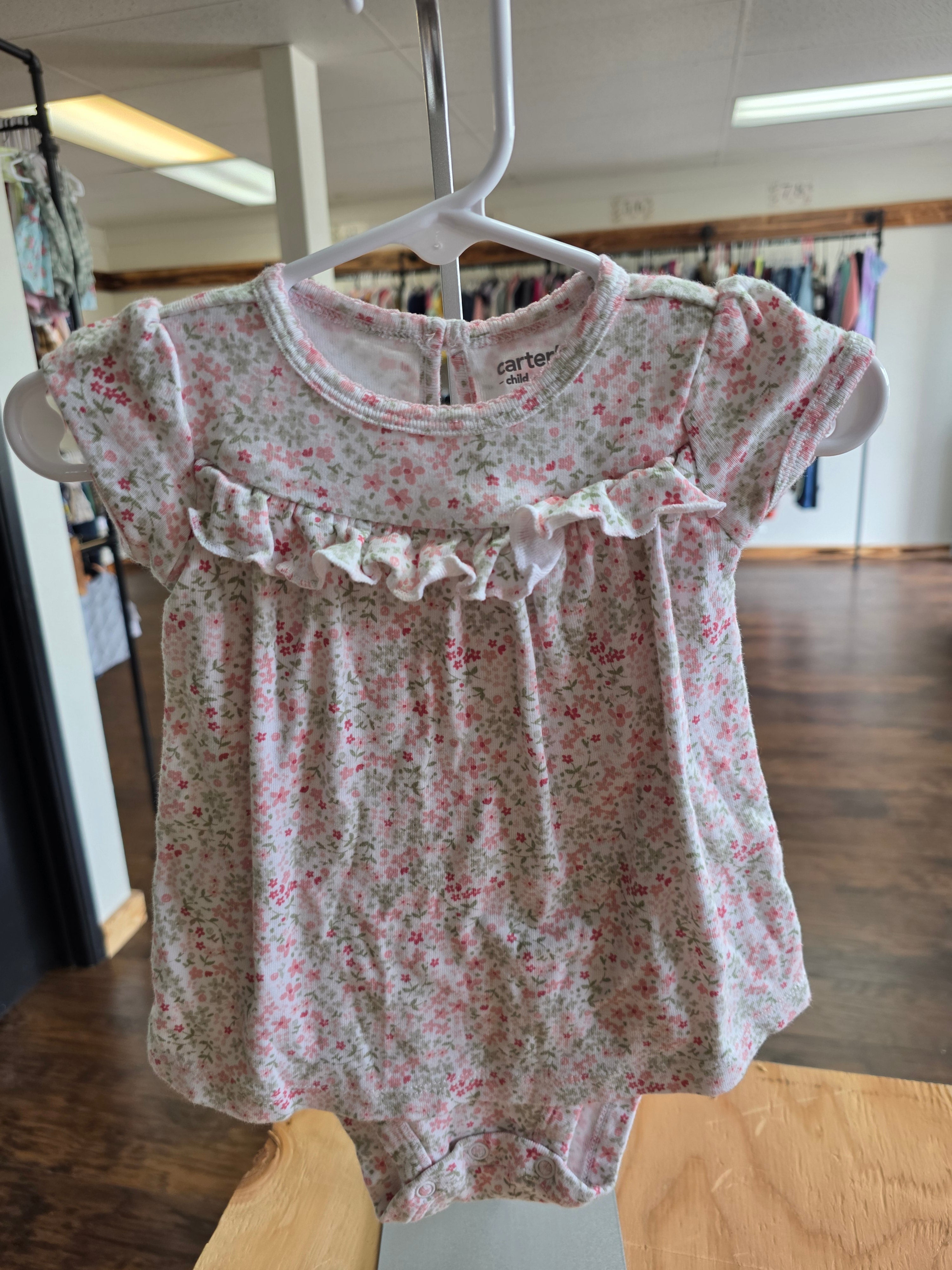 Carter’s Dress 6-9M