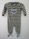 Carter’s Pajamas 9M