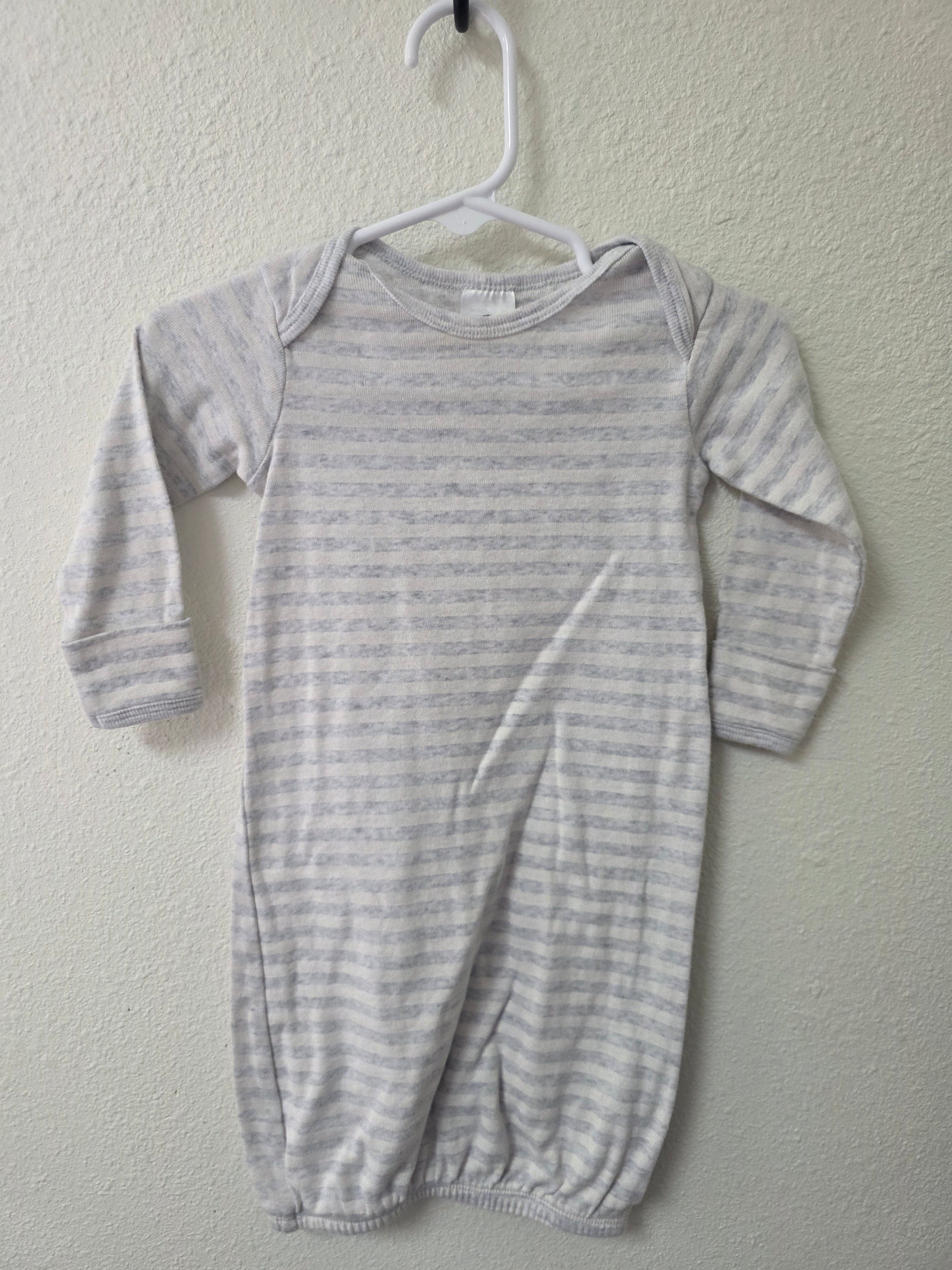 Gerber Gown 0-3 months