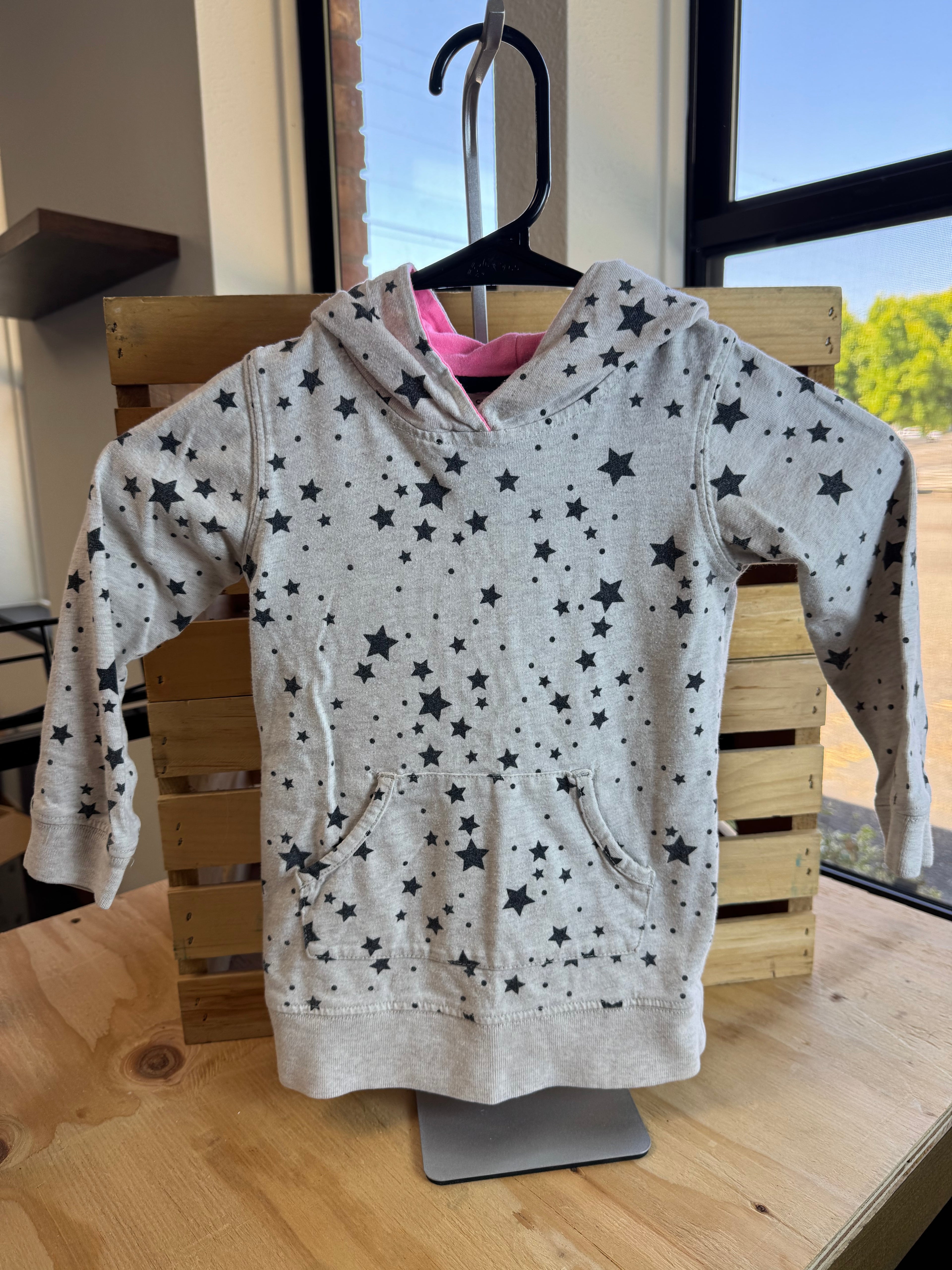 Carter’s Hoodie 4T