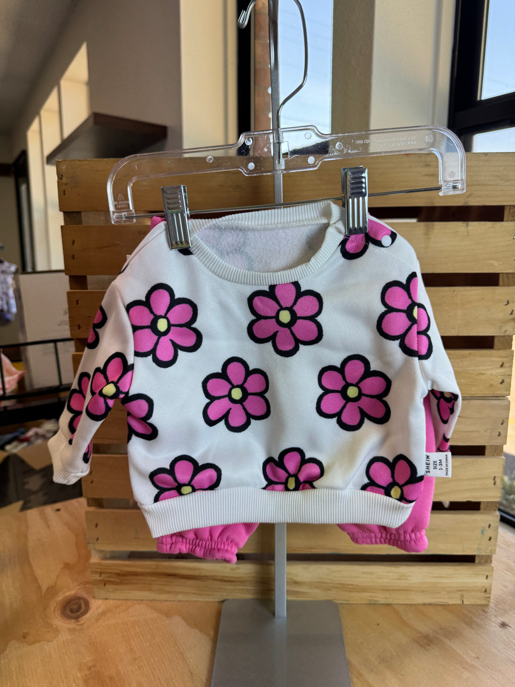 SHEIN 2-Piece Outfit 1-3M
