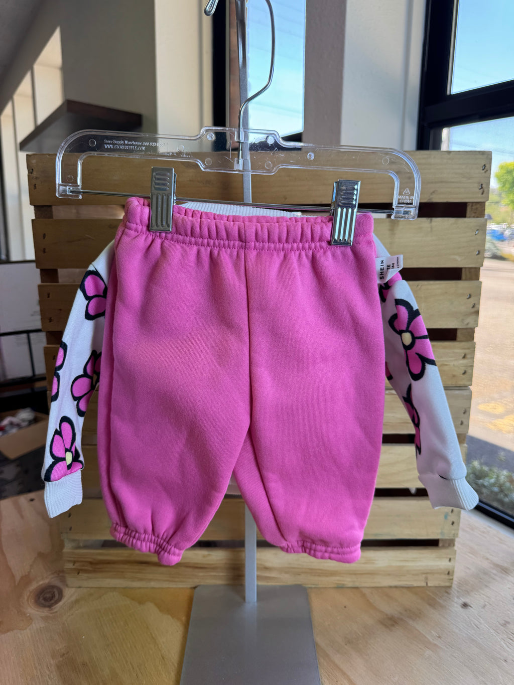 SHEIN 2-Piece Outfit 1-3M