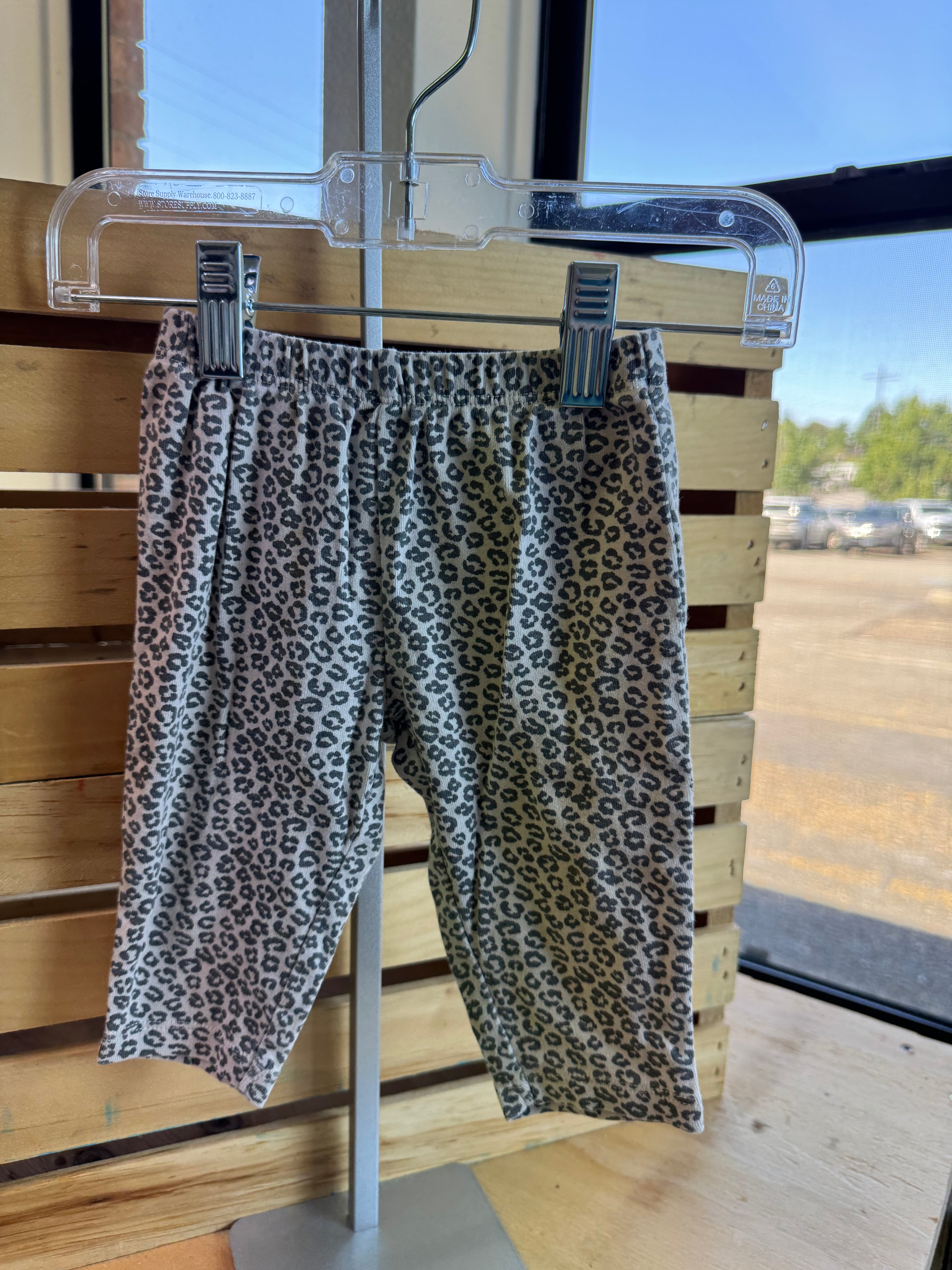 Carter’s Pants 6M