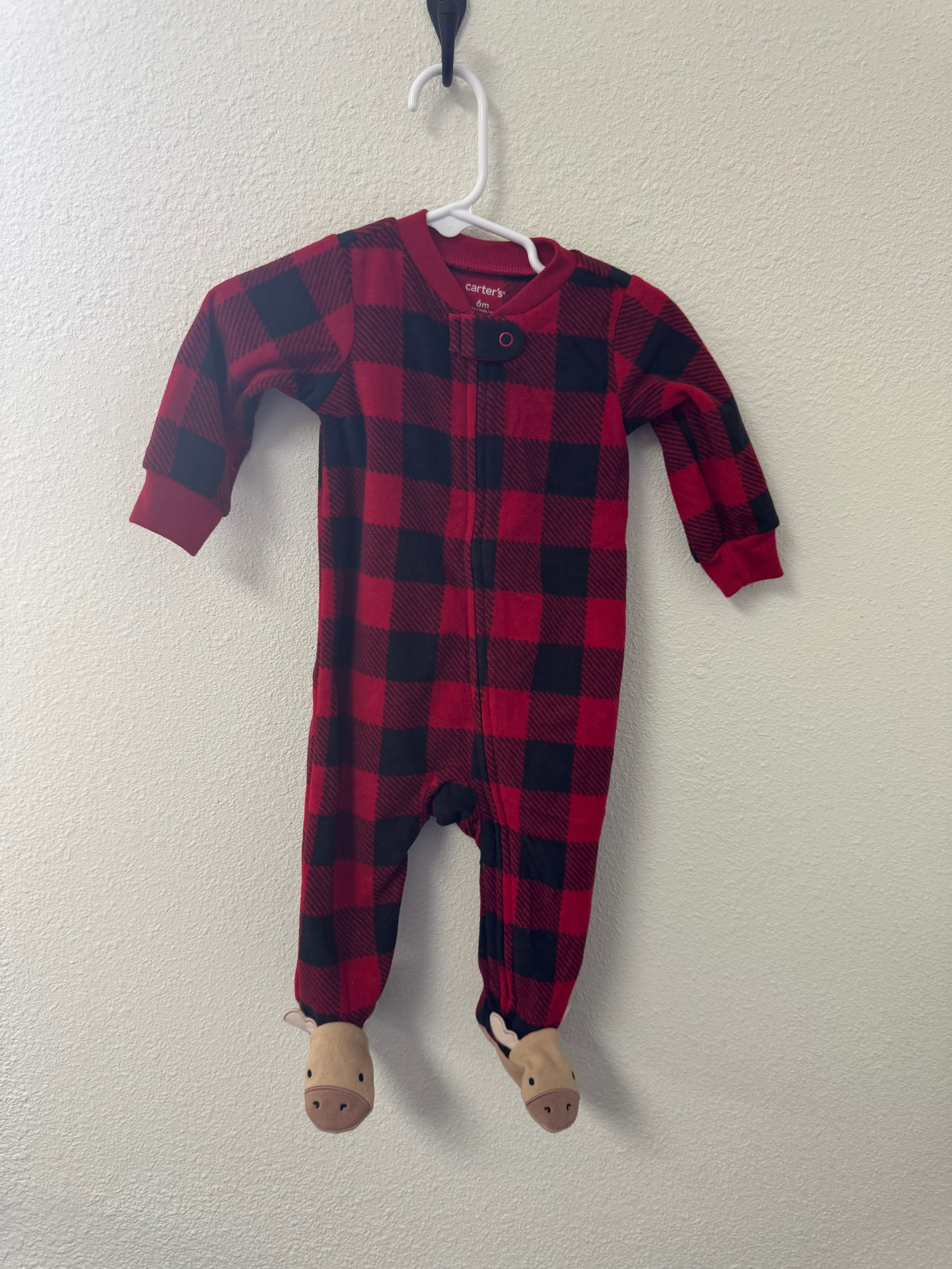 Carter’s Pajamas 6M