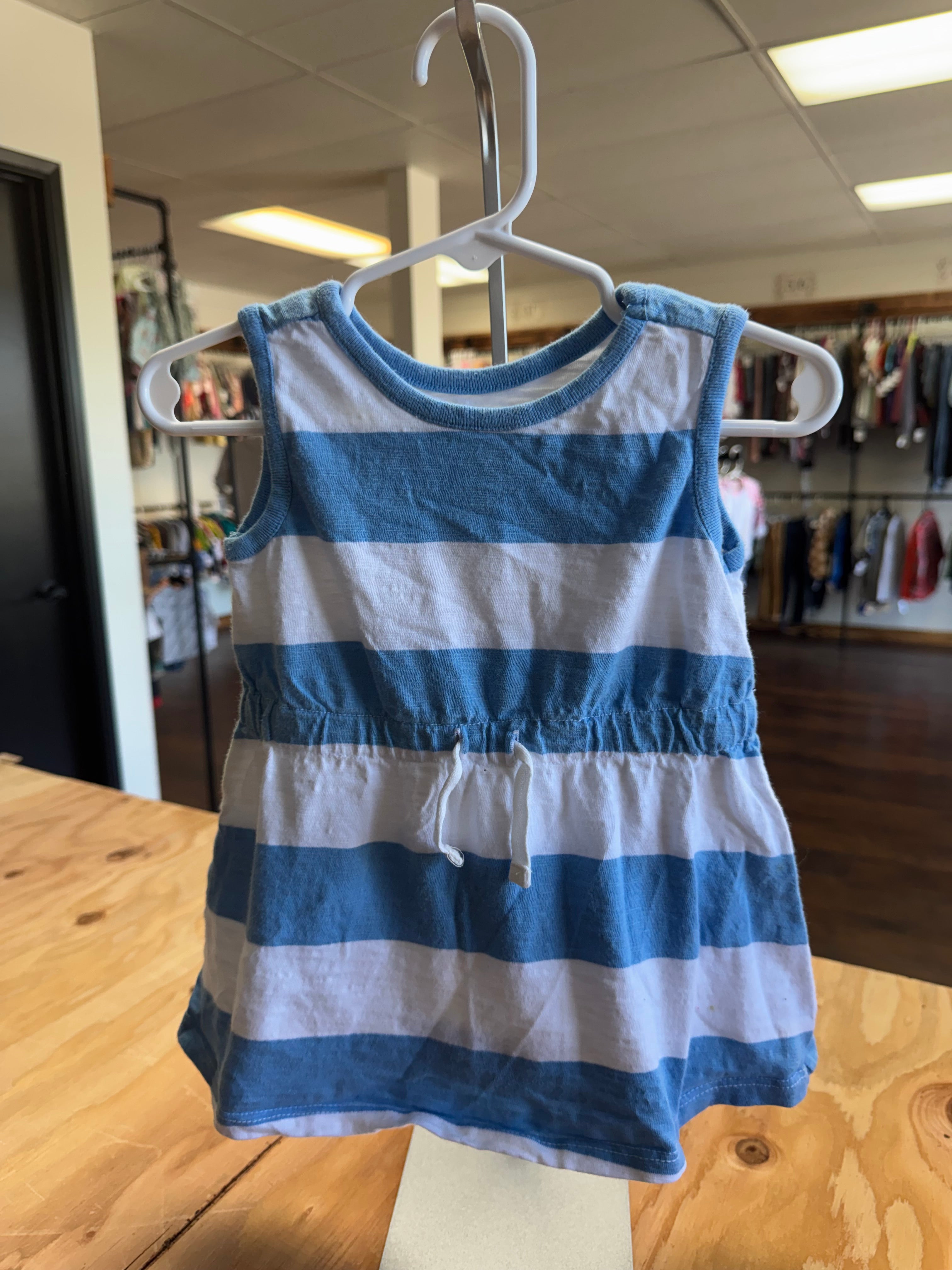 Dress 6-12 months