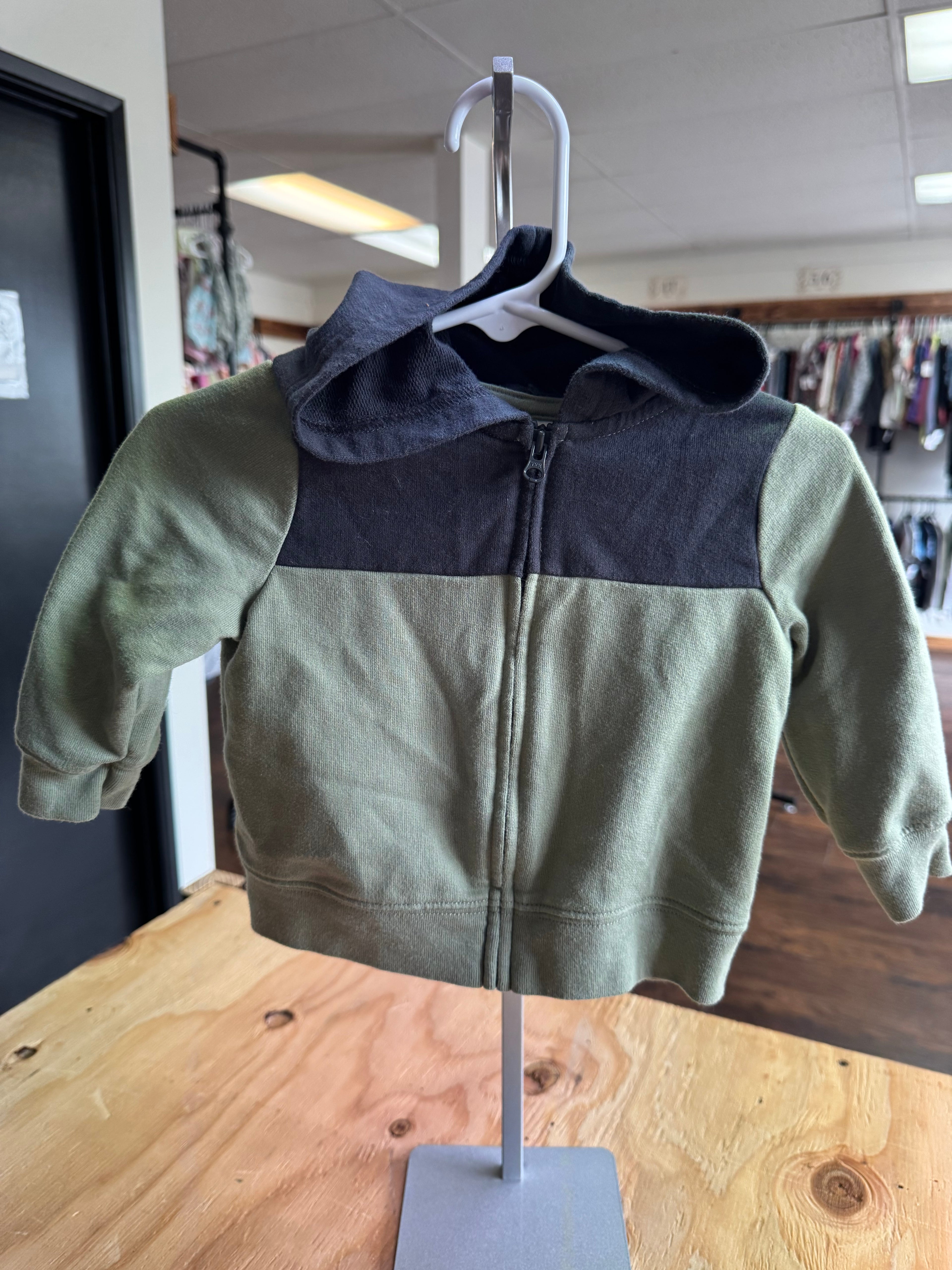 Carter’s Zipper Hoodie 3-6M