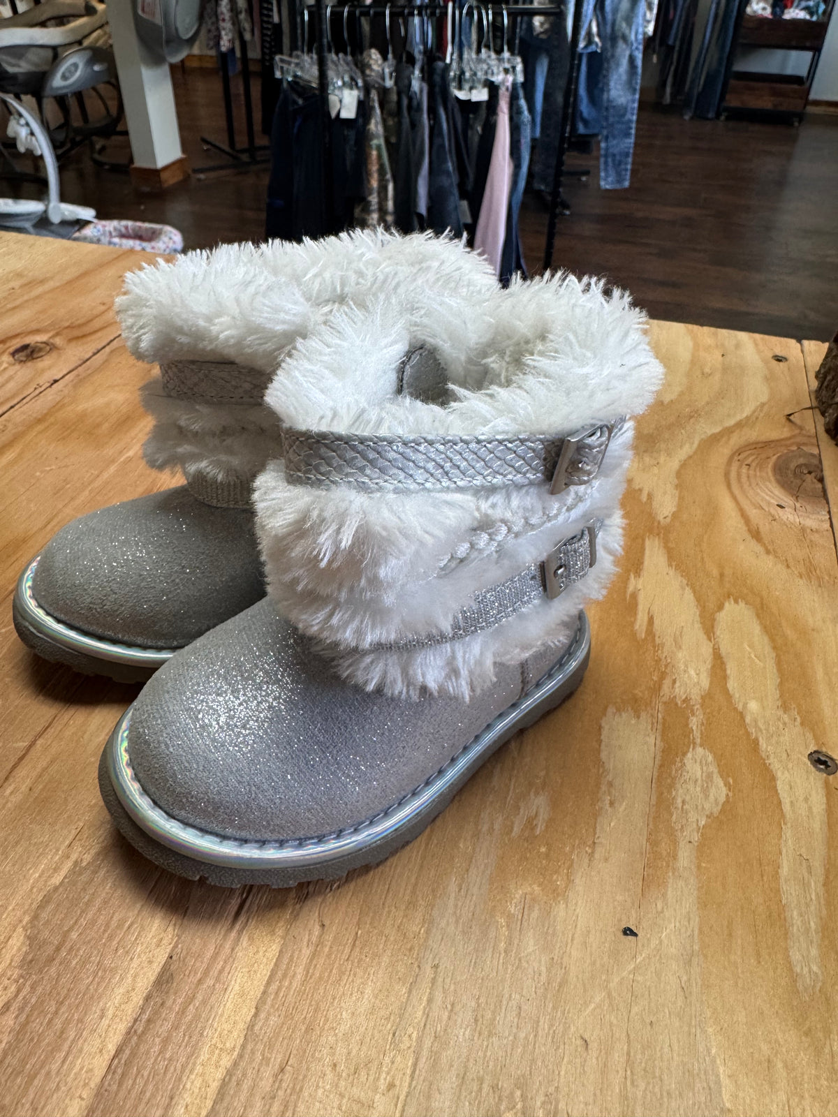 Self Esteem Boots 5M