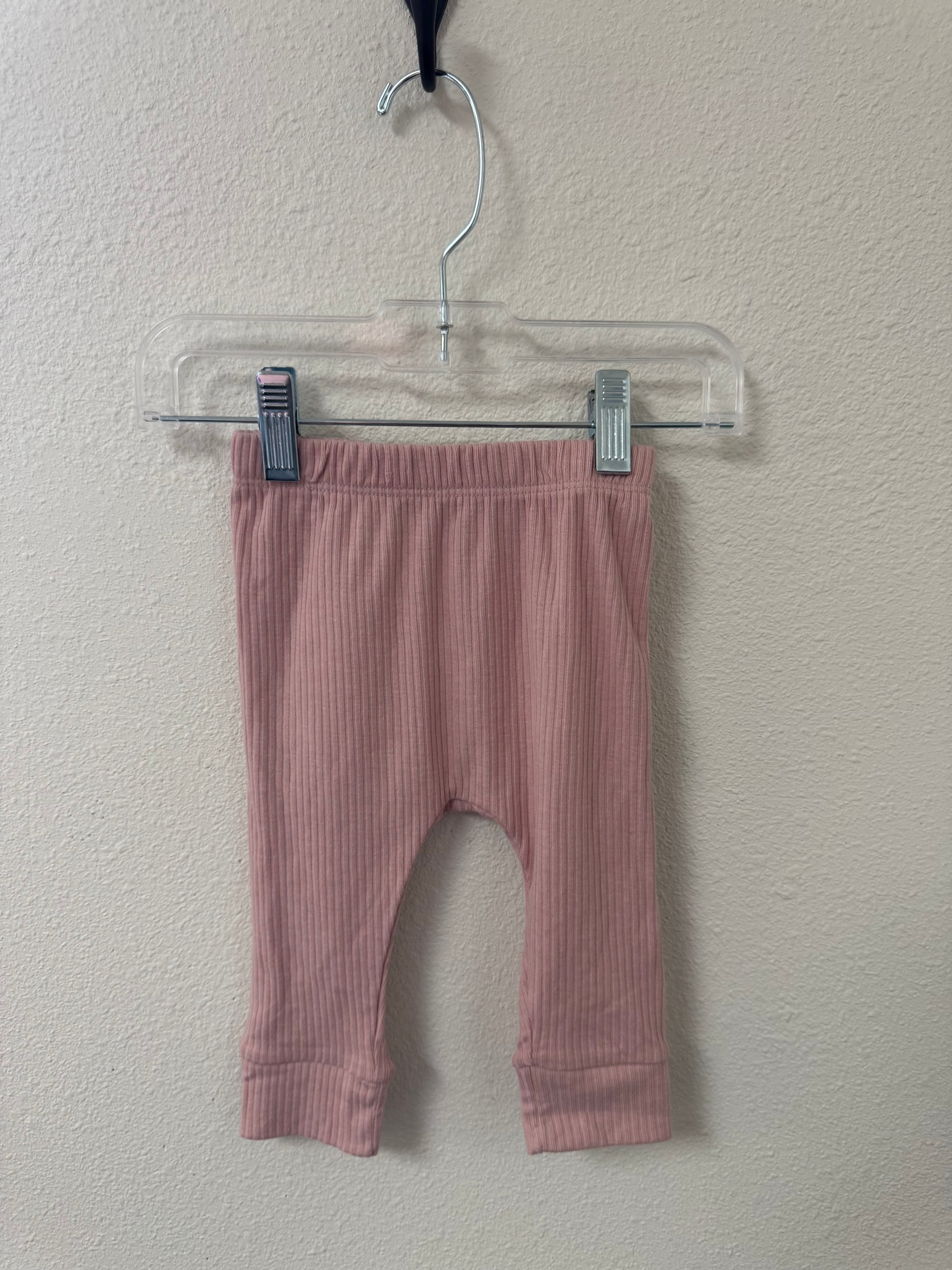 Carter’s Joggers 6M
