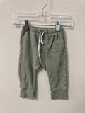 Hones Born sweats 12 - 18 months