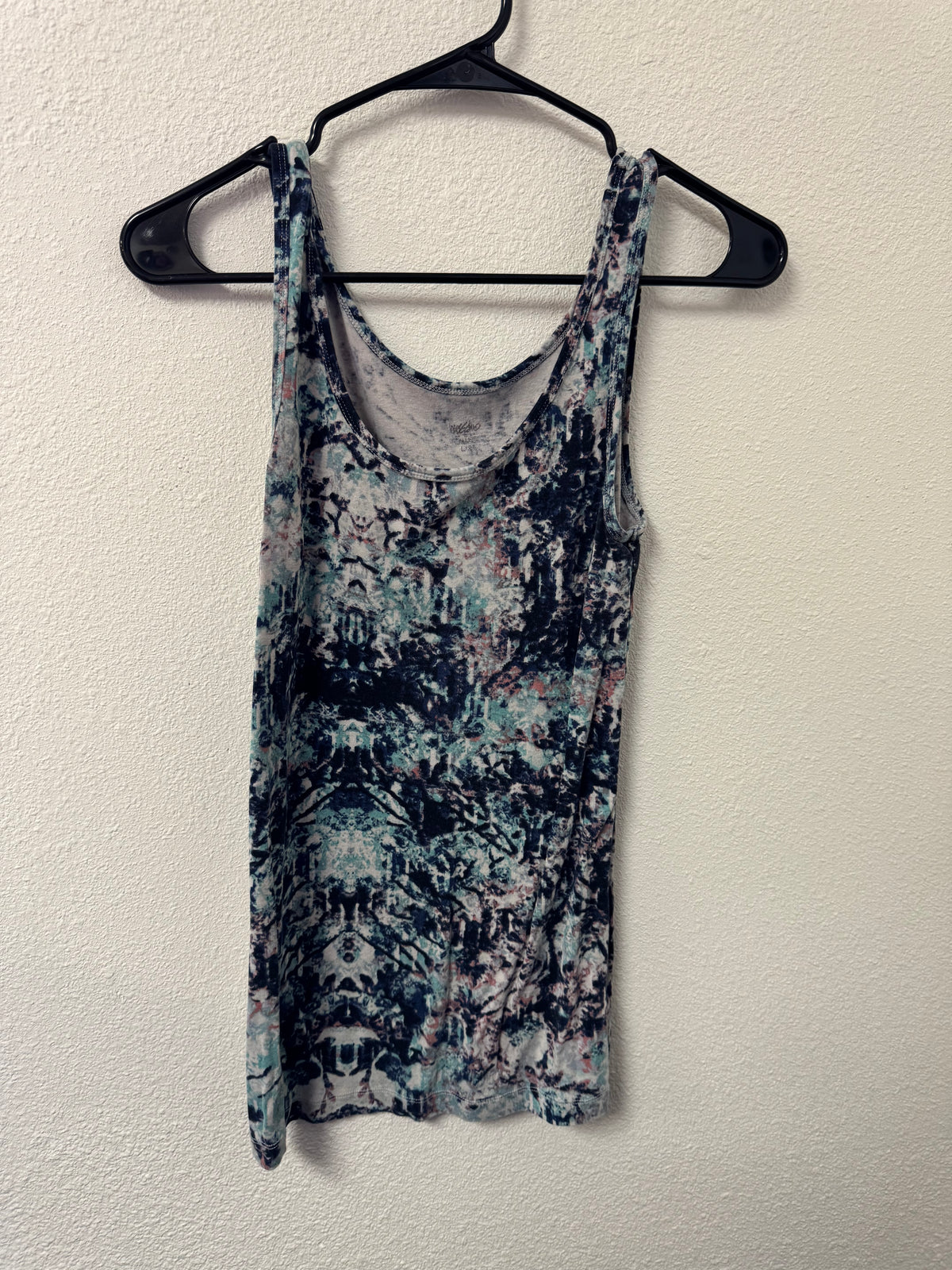 Mossimo Tank L