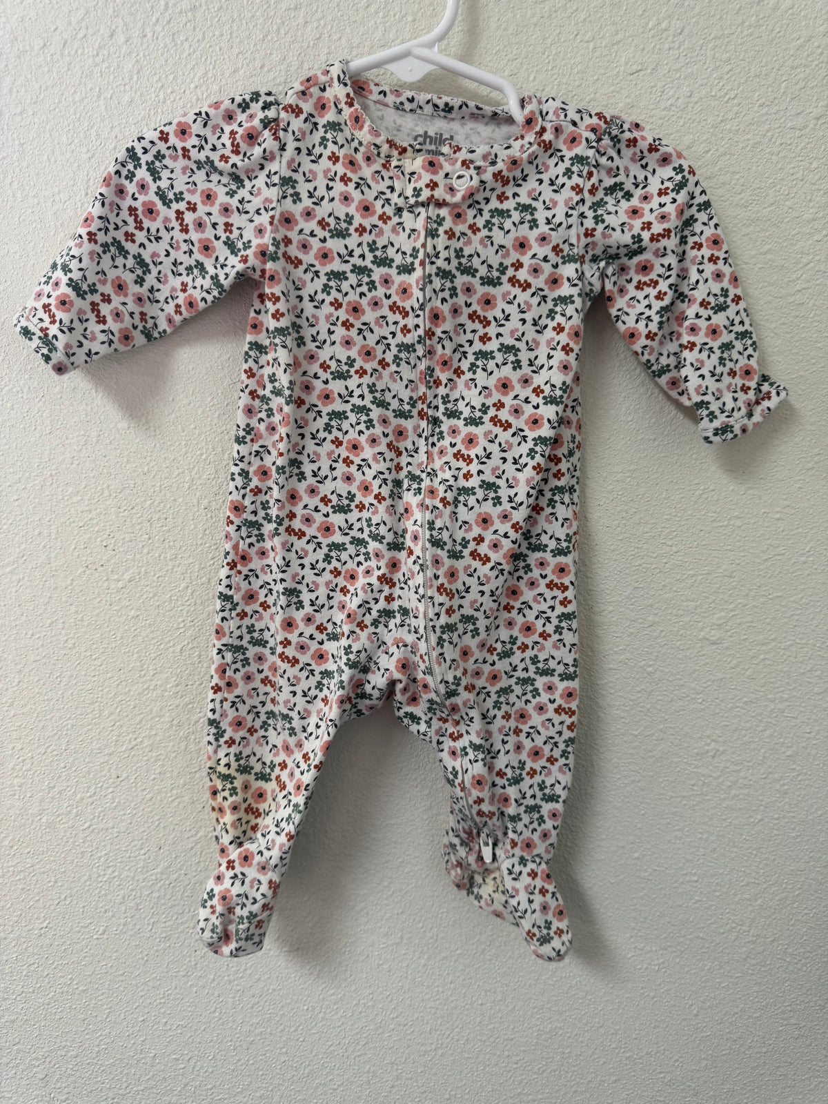 Carter’s Pajamas 0-3M