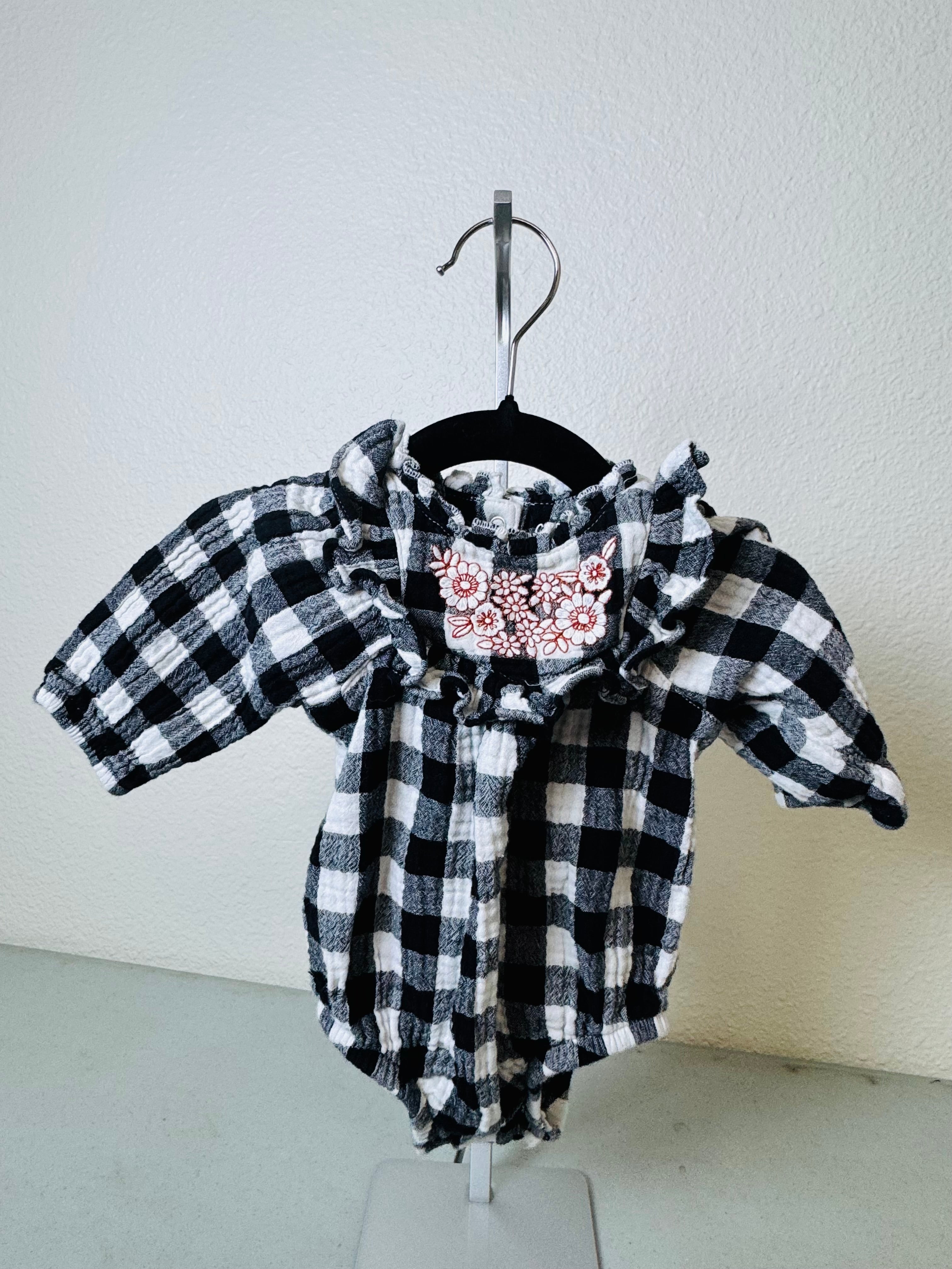 Cat & Jack Bubble Romper 0-3M