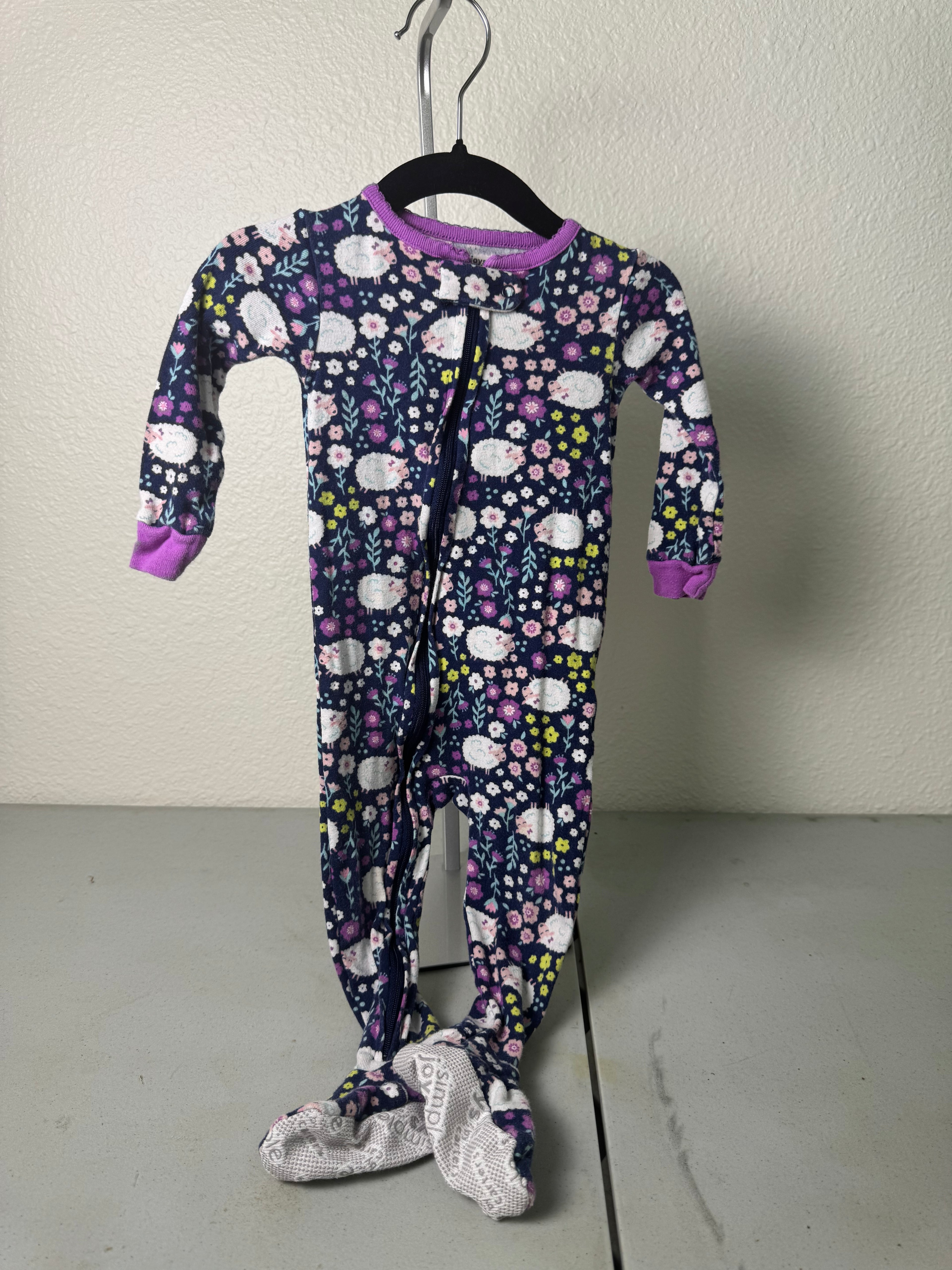 Carter’s Pajama 12M