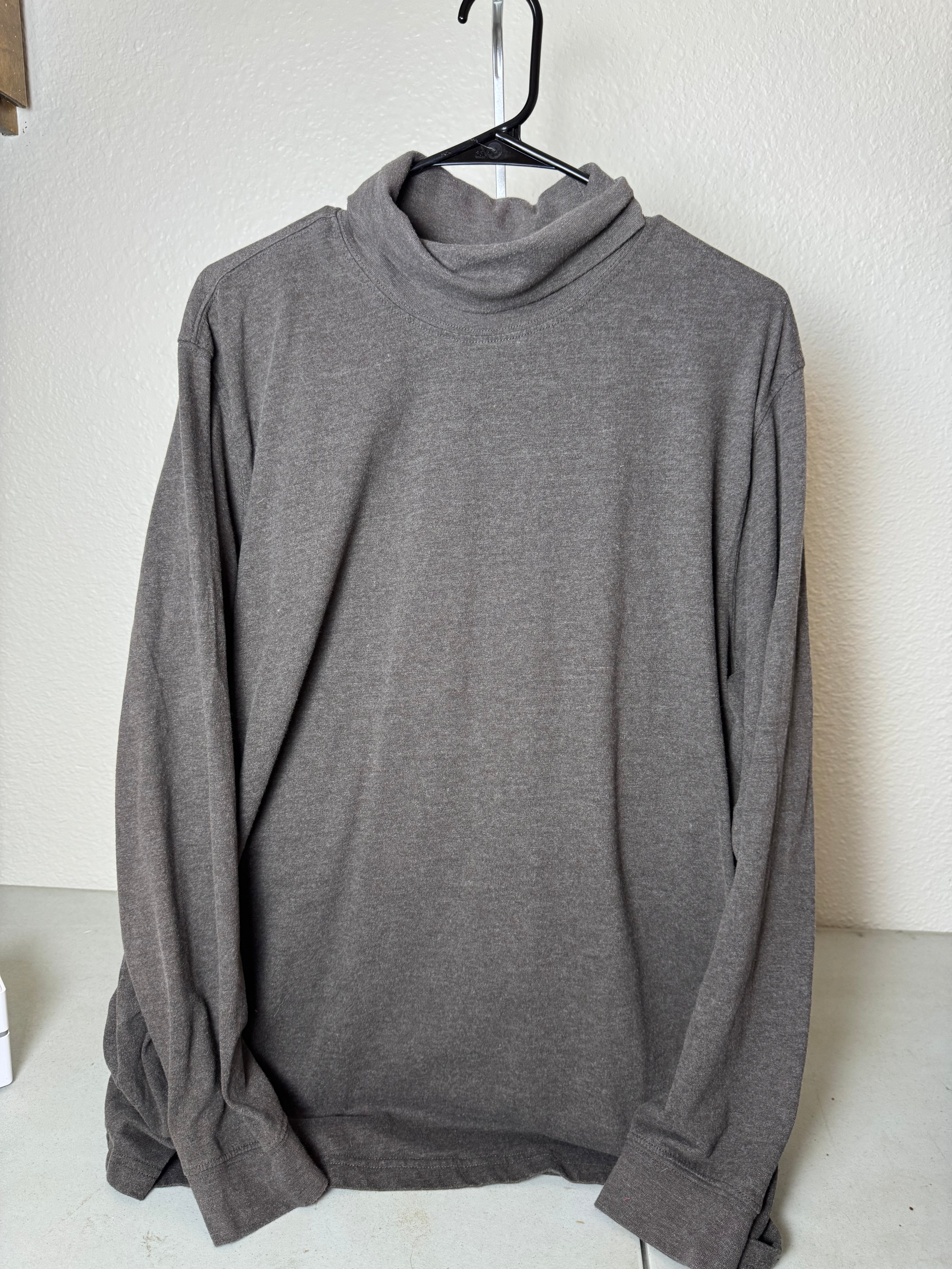 Covington Turtleneck XL