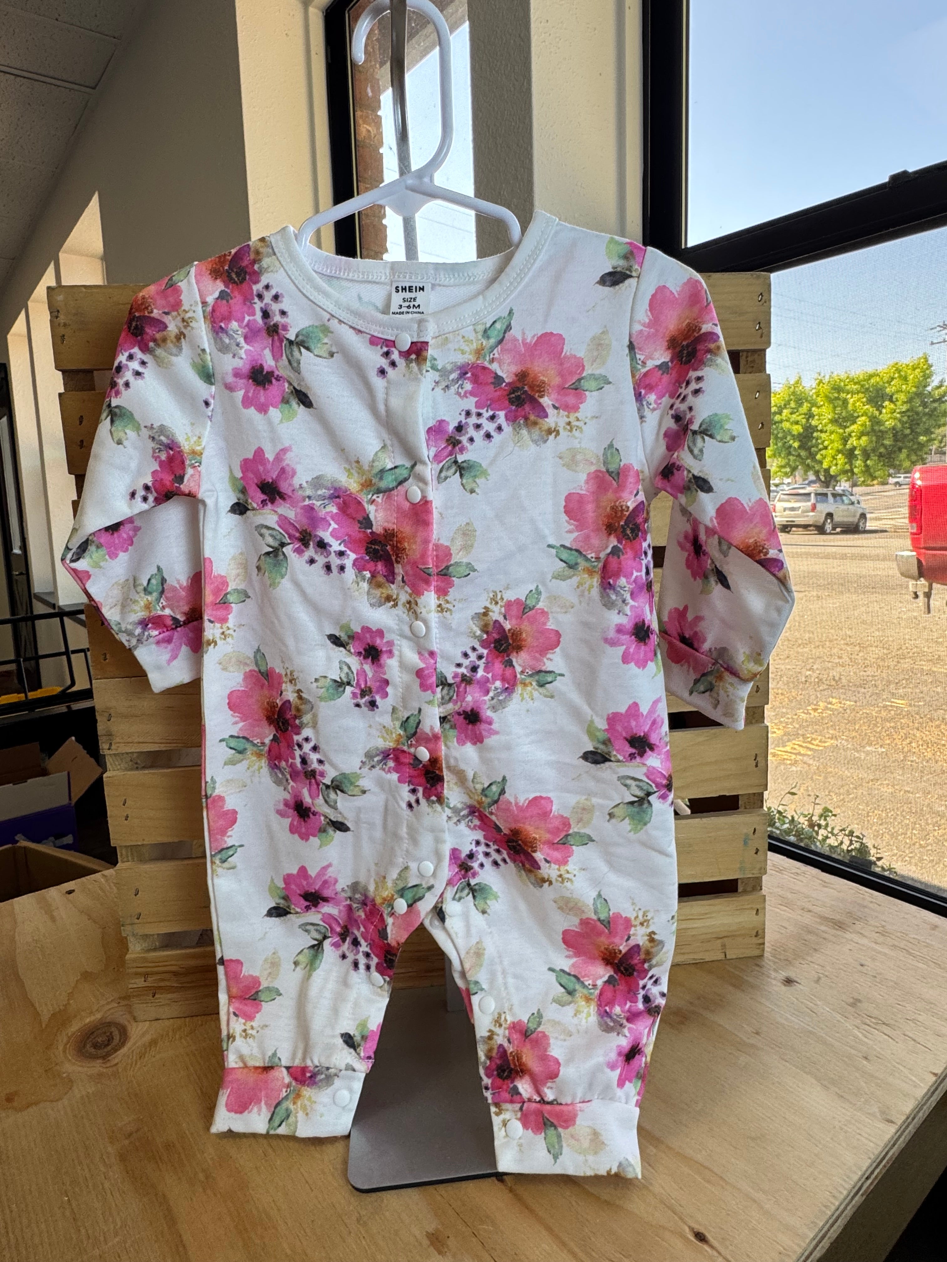 SHEIN Romper 3-6M