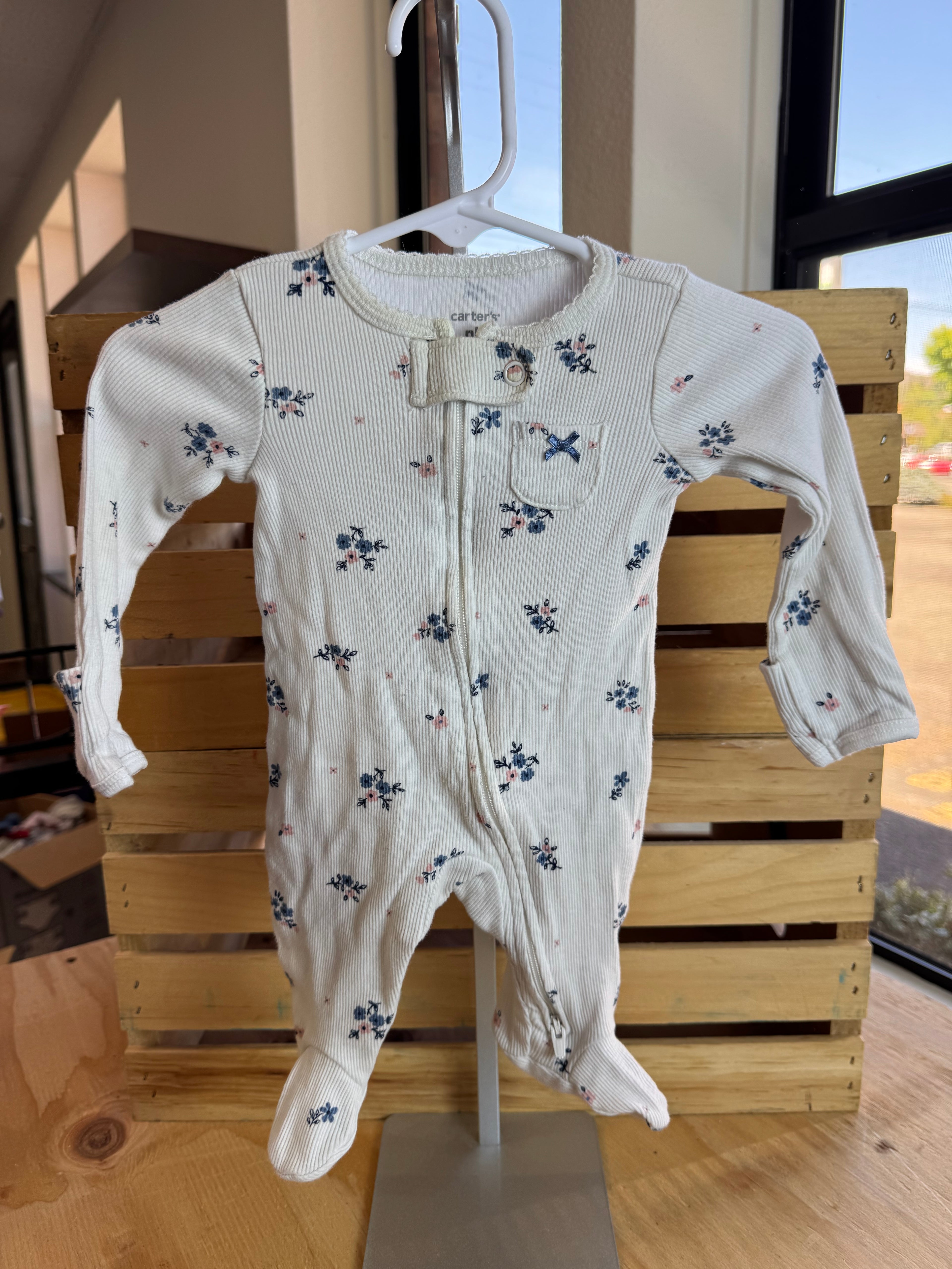 Carter’s Pajamas NB