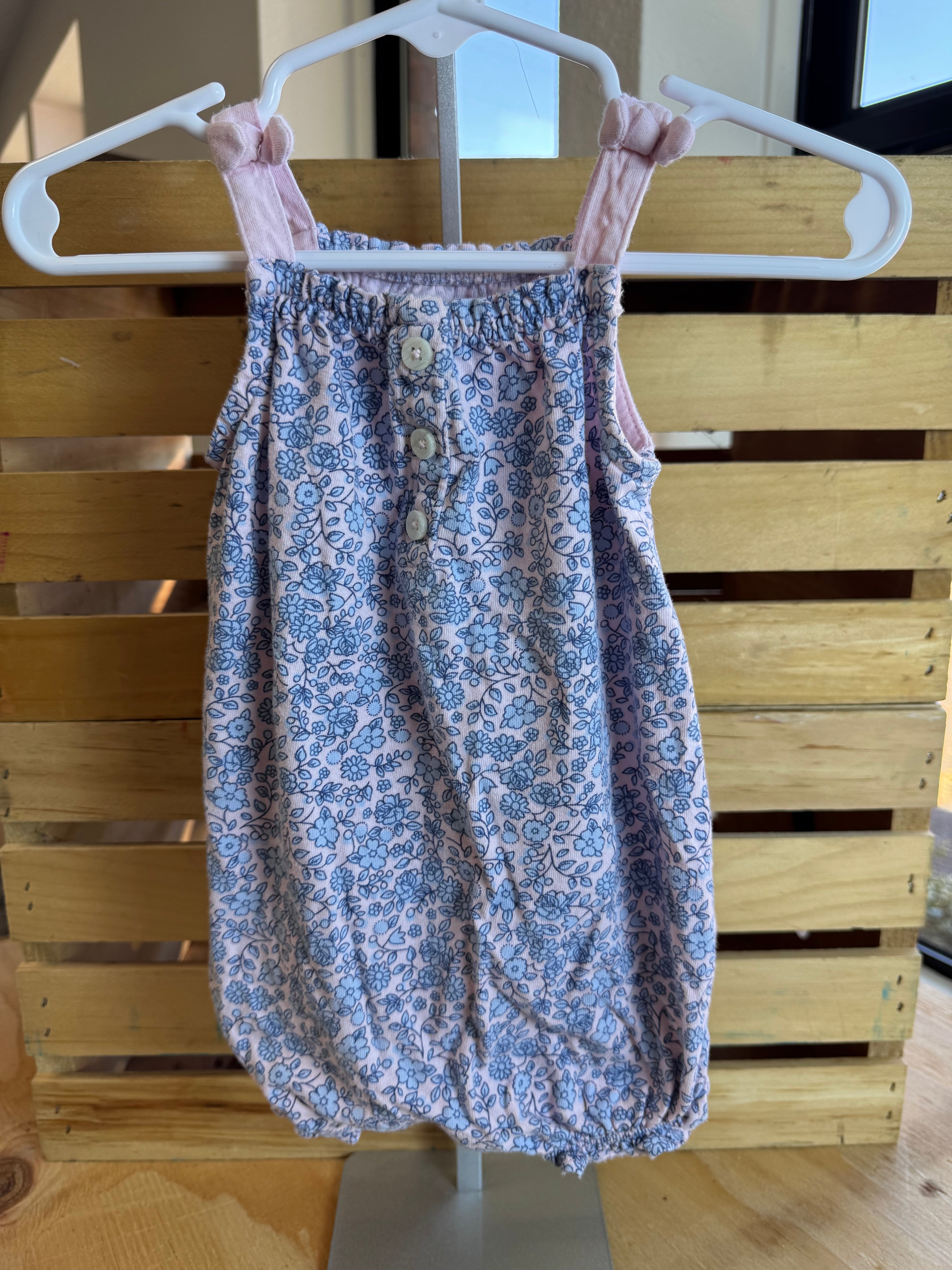 Carter’s Romper 6M