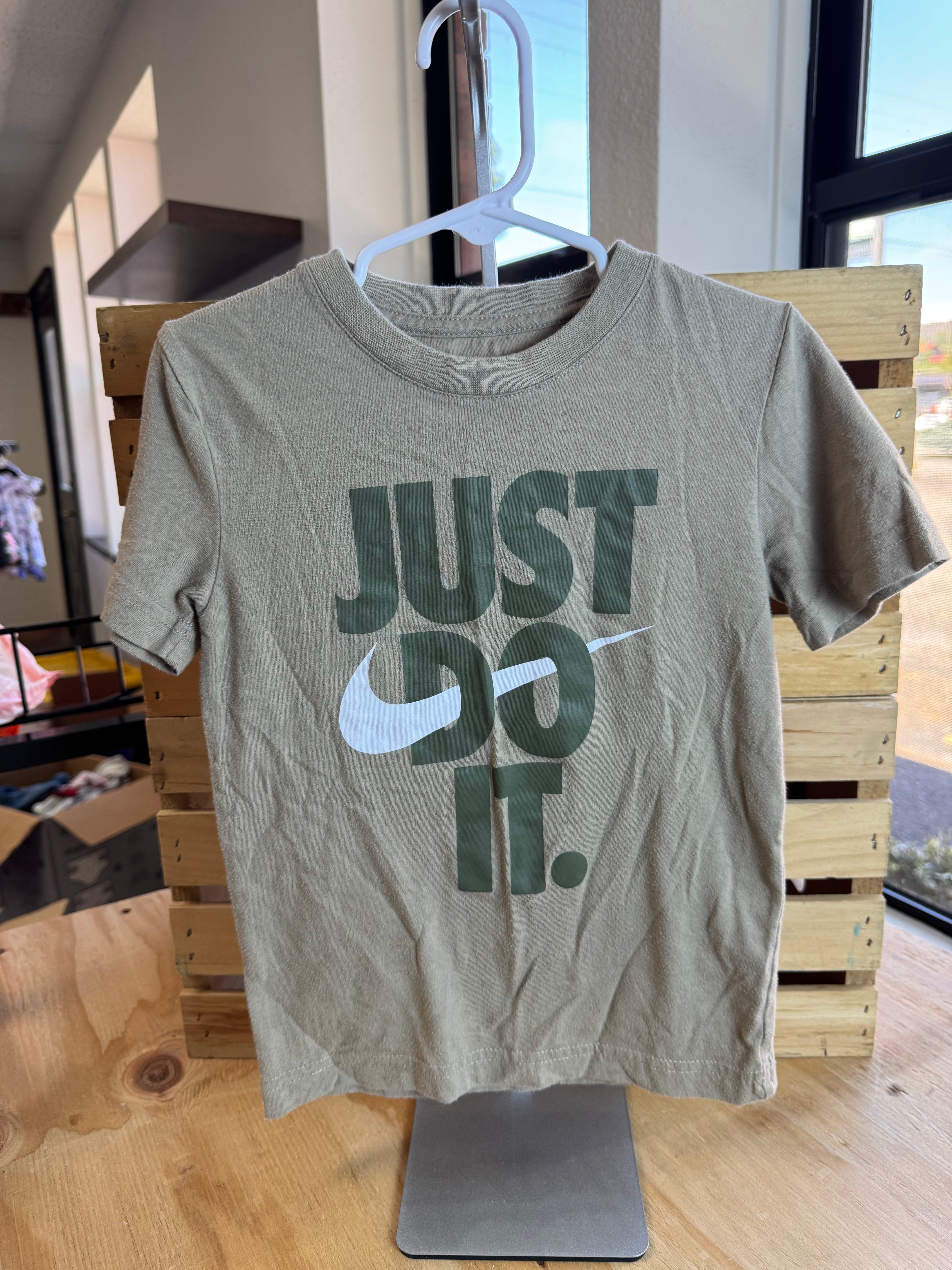 Nike Short Sleeve 4T